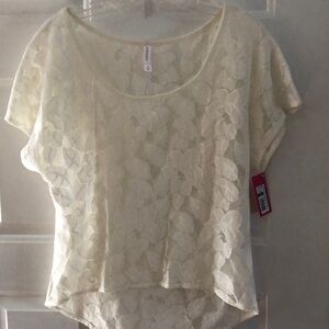 NWT-ivory lace short too
